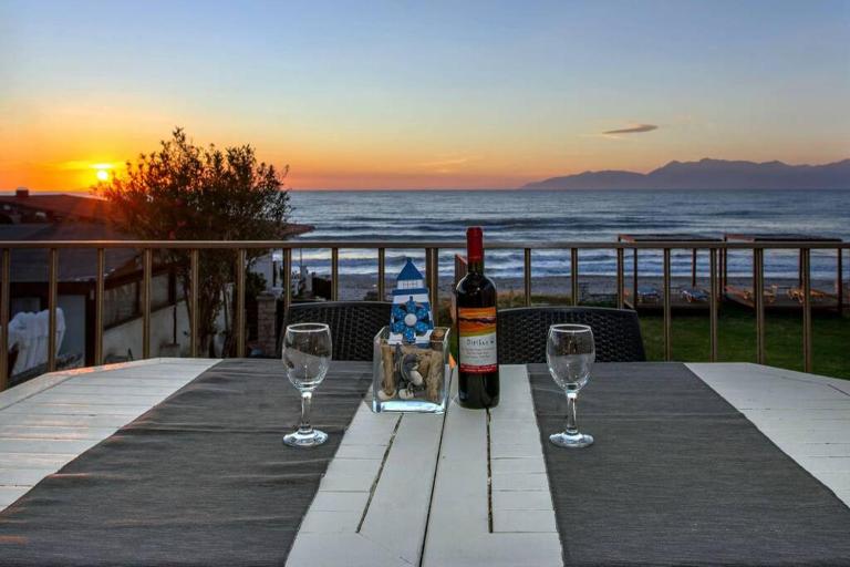 Maistro Beach House - Ferienwohnung Acharavi