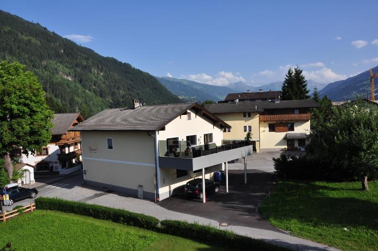 Apart Ehstandhof - Ferienwohnung Uderns