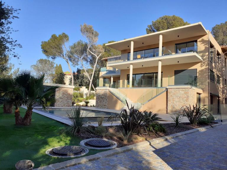 VILLA FLORENTINA - B&B Saint-Raphaël