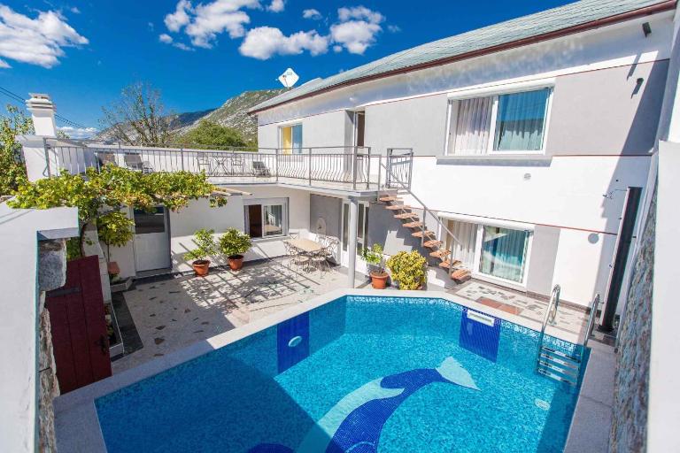 Holiday home in Tribalj 33539 - B&B Tribalj
