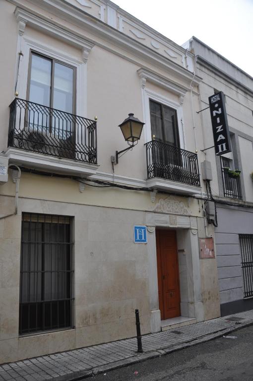 Hostal Niza - B&B Badajoz