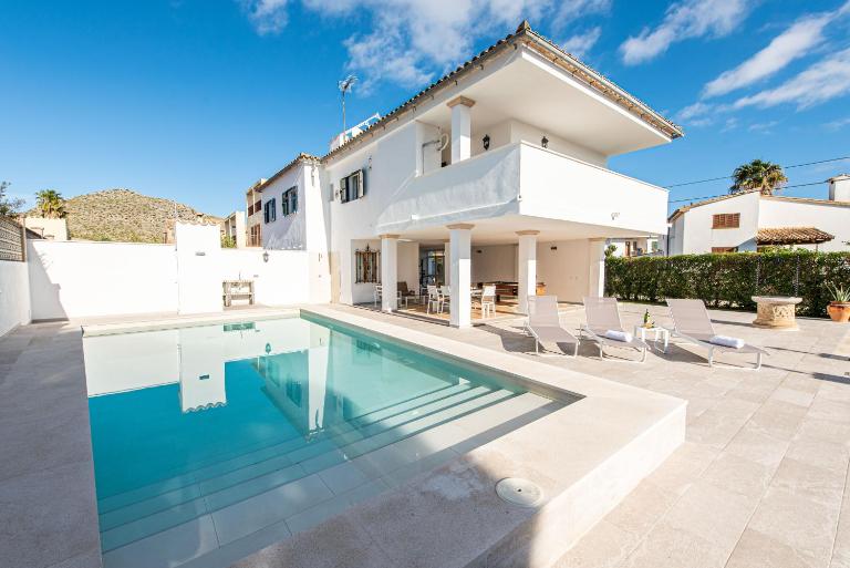 A perfect location villa for holidays with AC and private pool - Ferienwohnung Port de Pollença