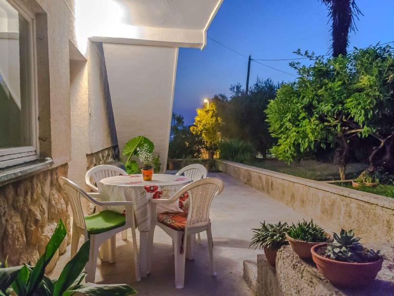 Apartment in Njivice - Insel Krk 33552 - B&B Njivice