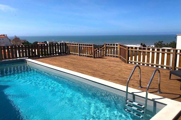 Terraços Do Mar - Rooftop Pool with Sea View - B&B Nazaré