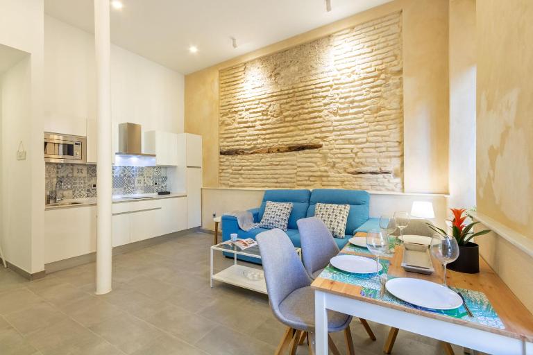 Nine O Clock San Agustin Suites - B&B Seville