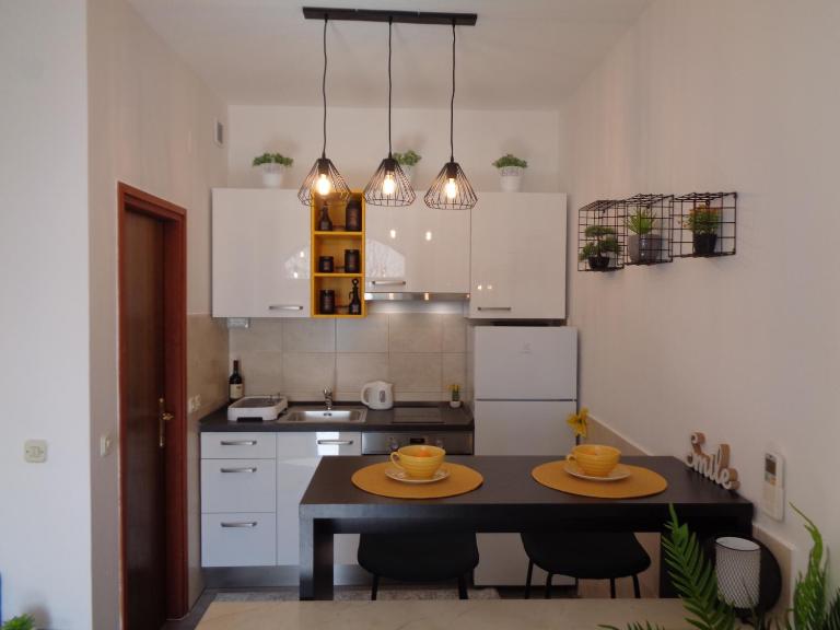 Apartman M Orebic - Chambres d'hôtes Orebić