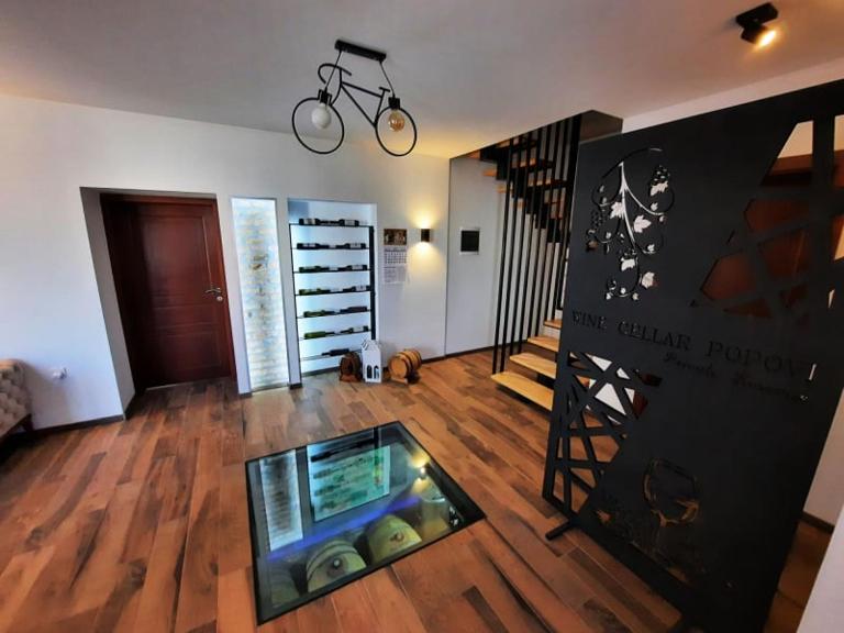 Wine Cellar Popovi Apartments & Wine Tasting - B&B Kavadarci