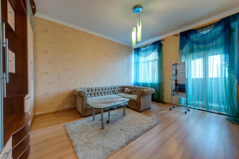 Apartments with three rooms on Shevchenko blvd - B&B Kyiv