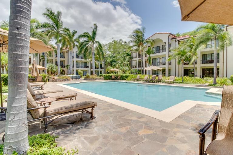 Pacifico Lifestyle L1009 - B&B Playas del Coco