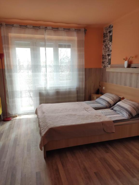 Jázmin Apartman - B&B Szeged