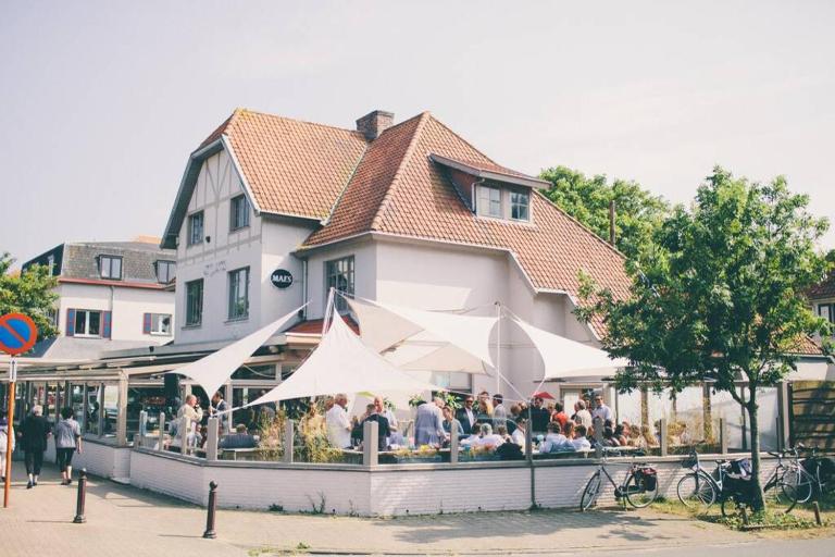 Vakantie-appartement aan zee in hartje De Haan - Chambres d'hôtes De Haan