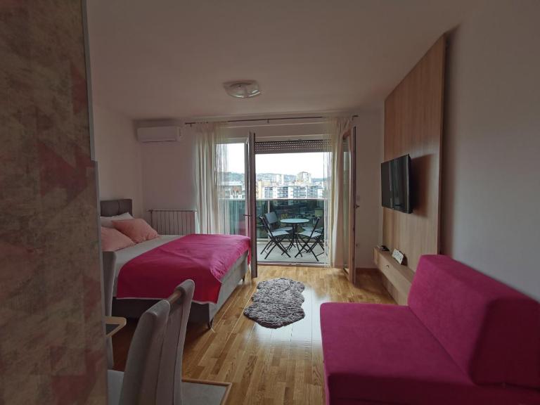 Apartman Krasula Doboj - Bed and Breakfast Doboj