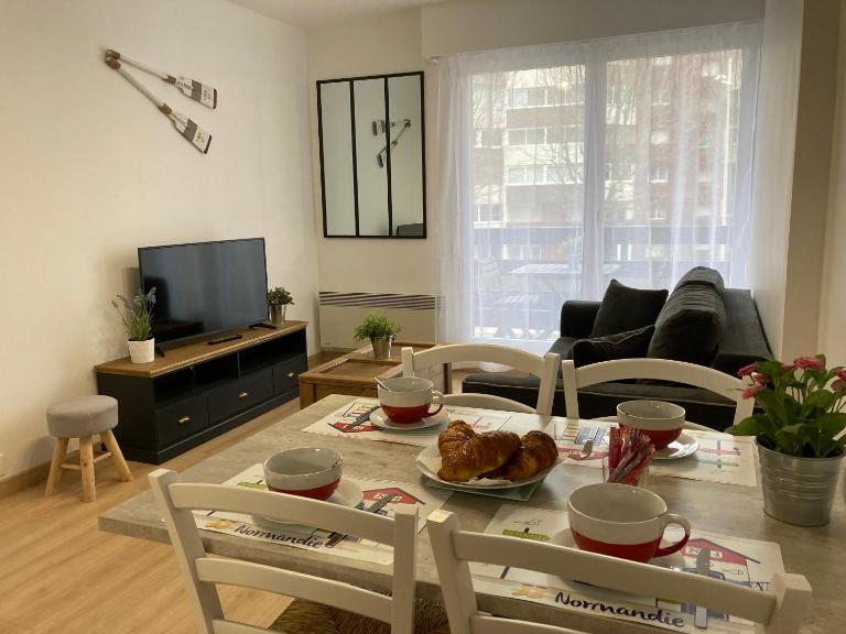 CABOURG APPARTEMENT EN RESIDENCE CALME ET COSI - B&B Cabourg