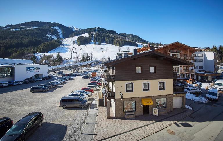 TownHouse Appartements - B&B Saalbach
