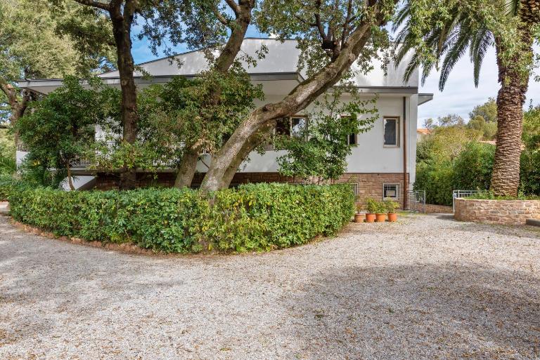 InVilla Seristori, a 50 m dal mare - B&B San Vincenzo