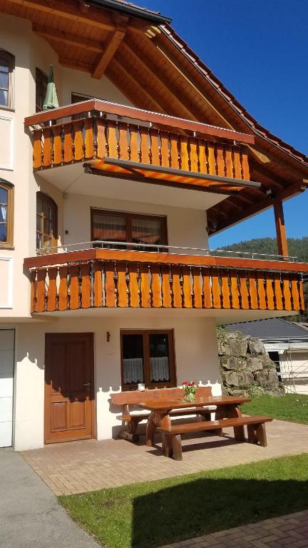Ferienwohnung Sprauer - Ferienwohnung Baiersbronn