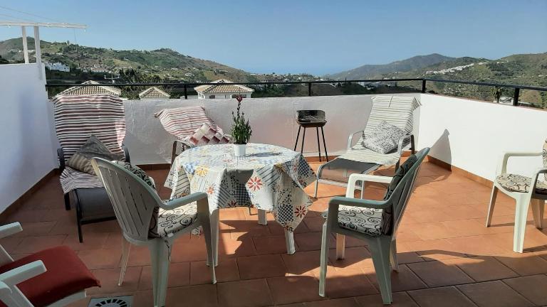 Vivienda rural Alborada - Bed and Breakfast Cómpeta