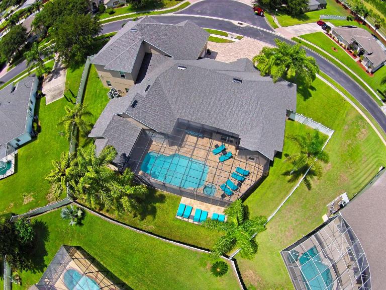 Luxury Mansion Pool Hot Tub Theater Outdoor Kitchen BBQ GM RM 2 Miles Disney - B&B Orlando