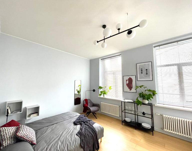 Quiet Studio in Riga City Centre - Self Check-in, Walkable to Major Attractions - Bed and Breakfast Riga