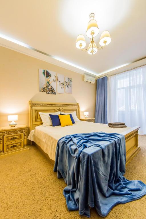 2к квартира на Басейній, ТРЦ Гуллівер - Bed and Breakfast Kyiv