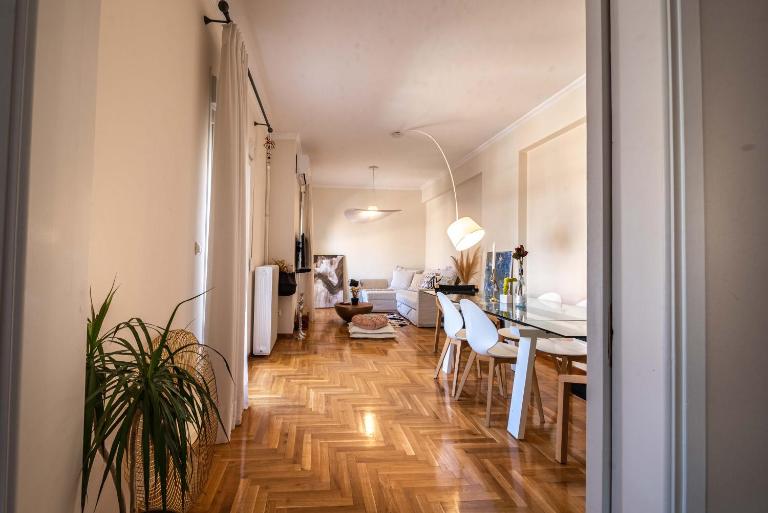 Frezia Apartment - B&B Karyófyto