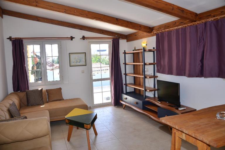 Aquarius Hotel - Ferienwohnung Side