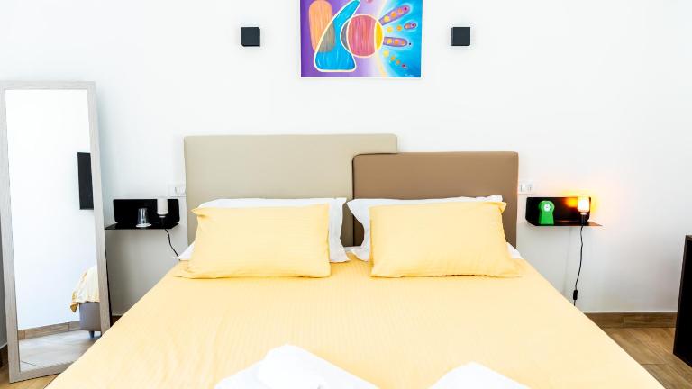 Zeta Rooms - Bed and Breakfast Caserta