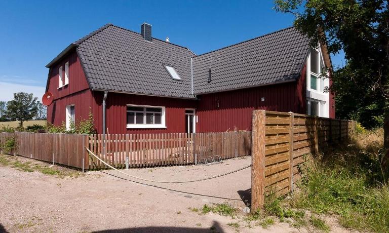 Kapitänshaus - Atelier - Ferienwohnung Ostseebad Ahrenshoop