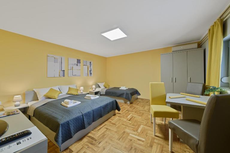 DuMalux Garden - Ferienwohnung Subotica