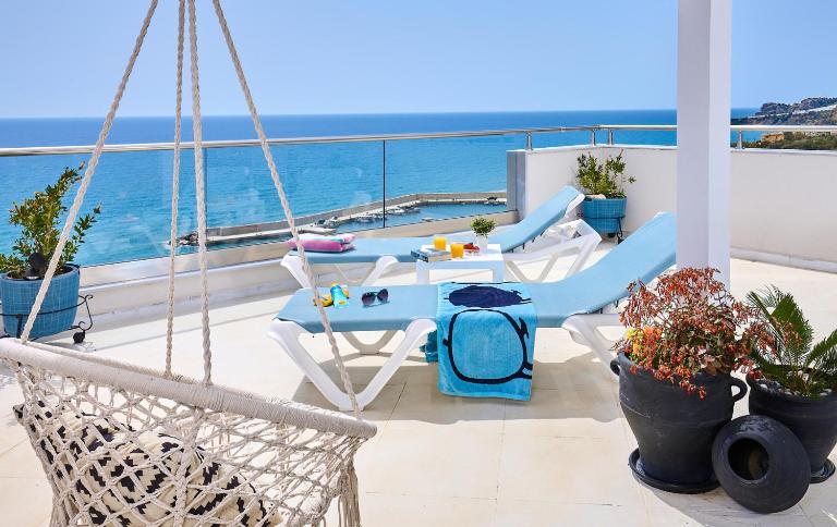Breathtaking sea view flat in south Crete - B&B Keratókambos