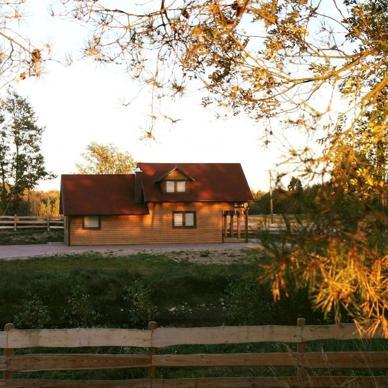 Domek Nad Stawem - Chambres d'hôtes Kobylasz