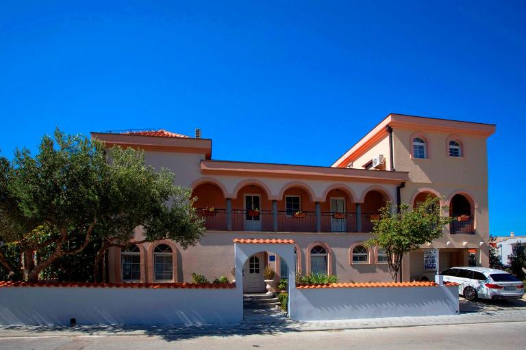 Villa Brigitte Tučepi - Ferienwohnung Tučepi