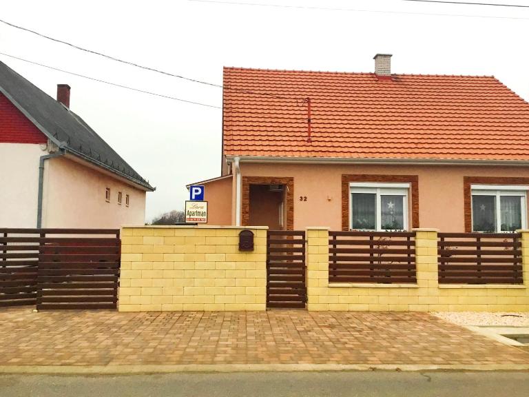 Lara Apartman - Bed and Breakfast Kisvárda