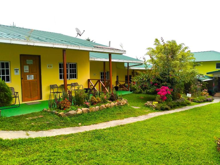 Soboroong Farmer's Cottage - B&B Kampung Kundassang