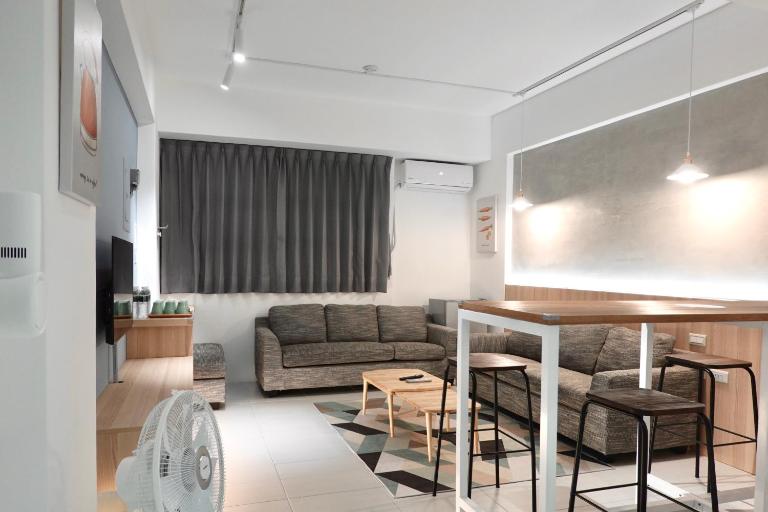 Shijo Inn - B&B Magong