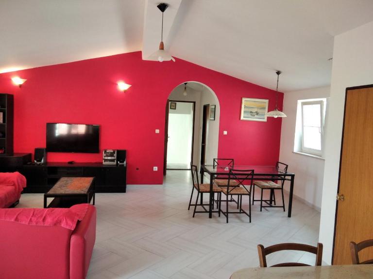 Gecko Apartment - Bed and Breakfast Rijeka