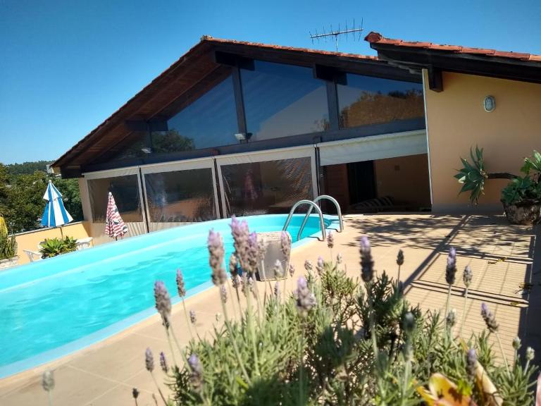 Bosque Urbano - Cobertura Privativa com Lareira e Piscina - B&B Bom Princípio
