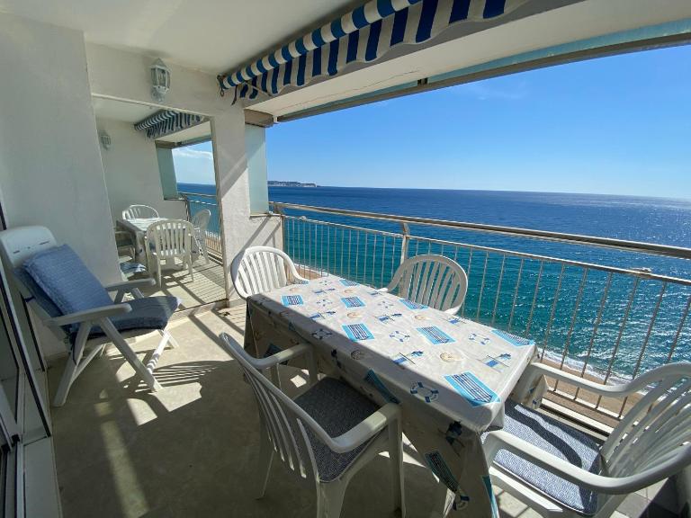 Elypalace 11-9 - Bed and Breakfast Platja d'Aro