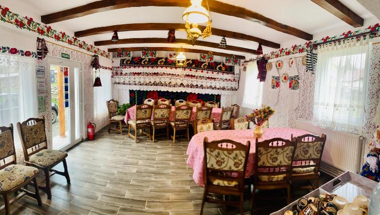 Floare de Maramures 1 - Ferienwohnung Vadu Izei
