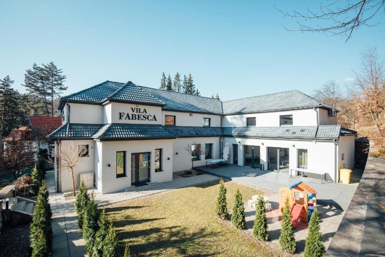 Vila Fabesca - Chambres d'hôtes Sovata