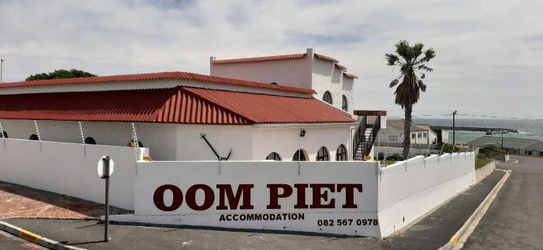 Oom Piet Accommodation - Chambres d'hôtes Gansbaai