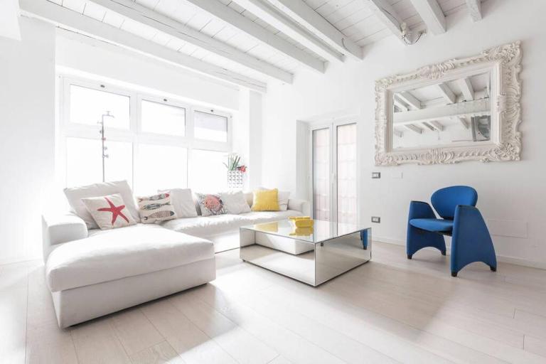 Unique 4 Storey House on Naviglio 4Bd, 4Bt - Bed and Breakfast Milaan