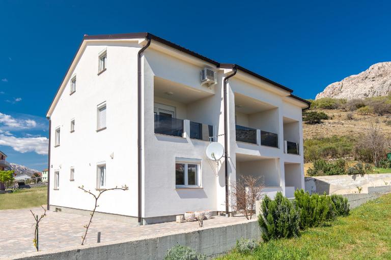 Apartments Augustinovic - B&B Baška