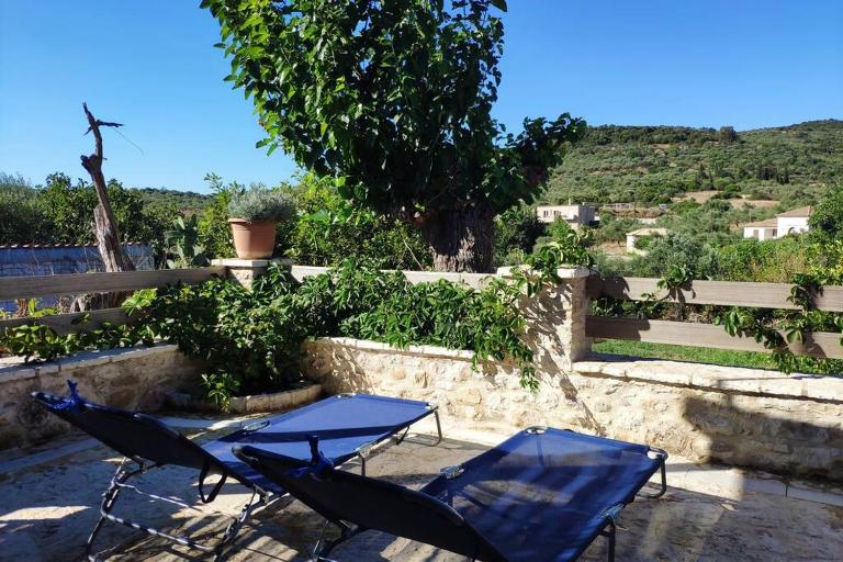 Traditional Stone House at Great Location - B&B Koróni
