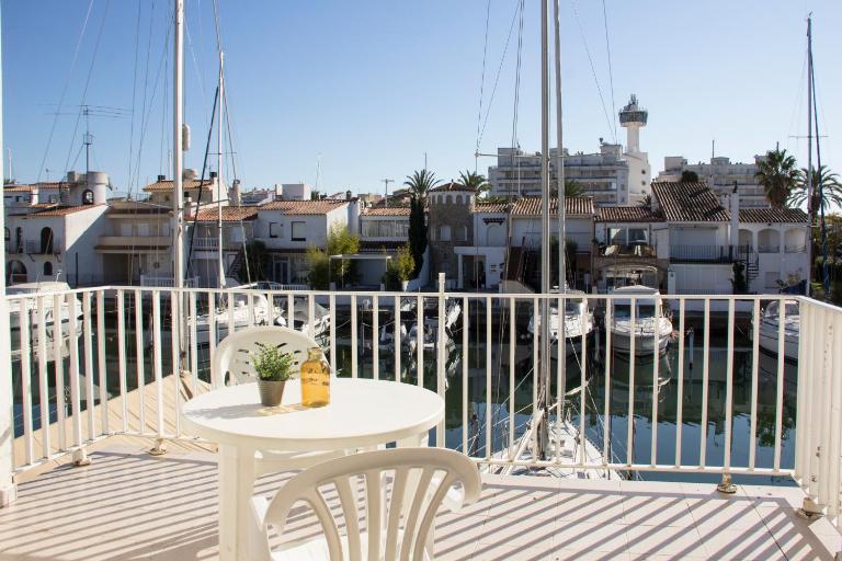 PORT ARGONAUTAS 49 1º - Ferienwohnung Empuriabrava
