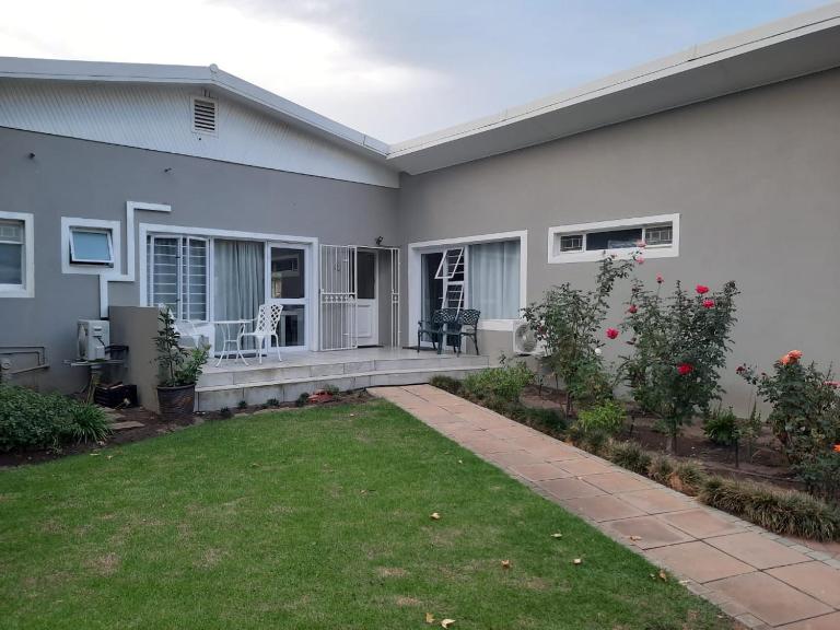 Dennecres4GuestRooms - B&B Ceres