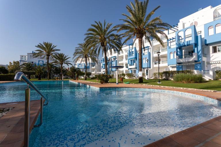 Cala Blanca, bajo, 2 dormitorios, by Bookindenia - Ferienwohnung Denia