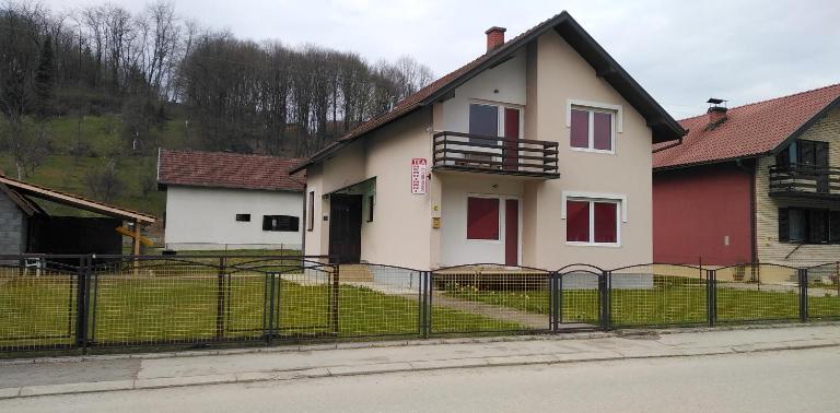 TEA Apartmani - Bed and Breakfast Bajina Bašta