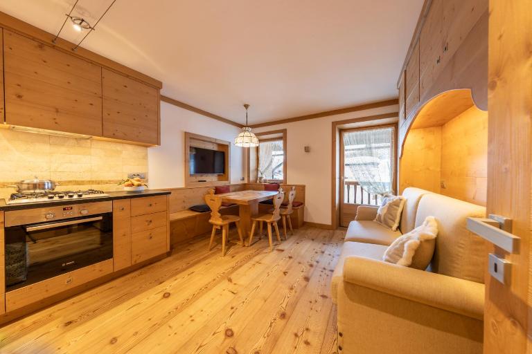 Cadin Apartment - Bed and Breakfast Cortina d'Ampezzo