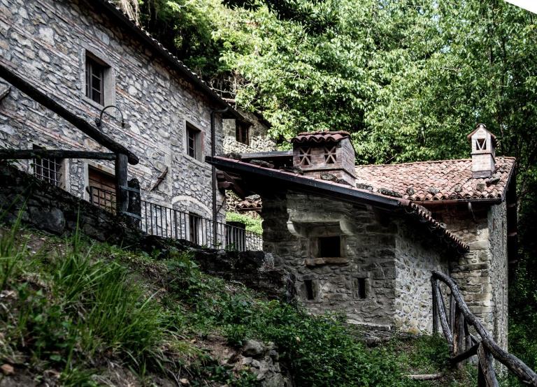 Mulini di Verrucole - Bed and Breakfast Naggio